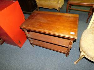 lot 10167 image: wooden side table