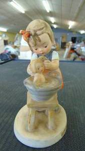 lot 10176 image: Hummel washing doll