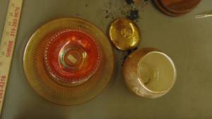 lot 10205 image: carnival glass and gold-leaf bowl wlid