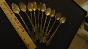 lot 10230 image: rogers silver spoons