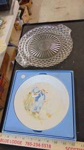 lot 10262 image: glass serving plate - collector plate