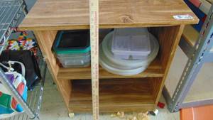 lot 10314 image: microwave cart