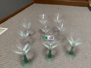 lot 1502 image: 9pc Martini Glass Lot