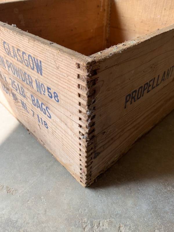 Vintage Nobel Glasgow Shotgun Powder Wood Dovetailed Box Location