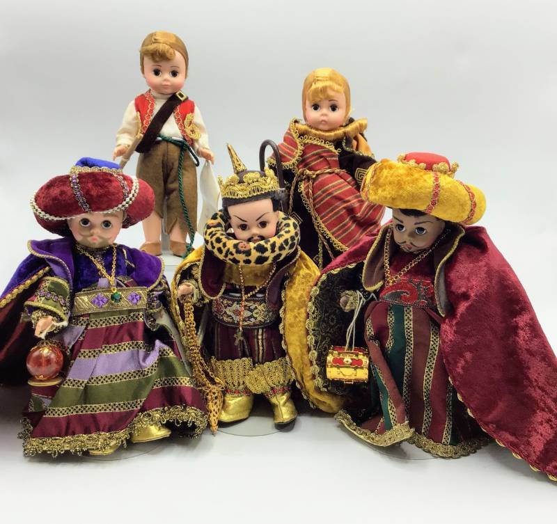 lot 1000 image: Madame Alexander The Three Wise Men 19480, Shepherd and Drummer Boy 19490 - part of The Nativity Collection