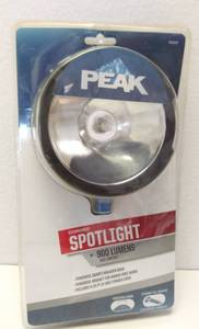 lot 116 image: Peak 900 Lumens Corded Spotlight - New