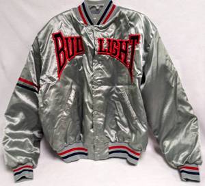 lot 126 image: Size Xtra Large  Vintage Silver Satin Bud Light Bomber Jacket  Quilted Inside
