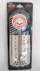 lot 5464 image: Harley Davidson 12 Skull Thermometer  New