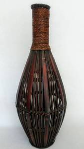 lot 5469 image: Stunning 23 Tall Bamboo Vintage Floor Vase