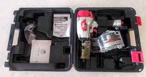 lot 2147 image: MAX (CN565S3) SuperSider Siding Coil Nailer