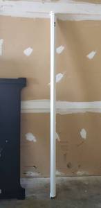 lot 4640 image: Elite Screens Manual B 100-INCH Manual Pull Down Projector Screen Diagonal 169 Diag Home Theater Movie Theatre White Projection Screen