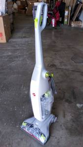 lot 2154 image: Hoover FloorMate Deluxe Hard Floor Cleaner (Plugged in & Powered On)