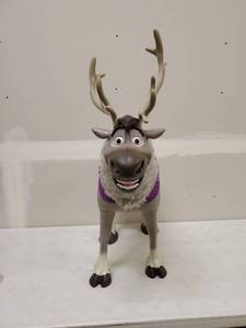 lot 4841 image: Disneys Frozen Sven Working Condition Unknown 3x3