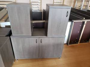 lot 6004 image: Large lot of display cabinetry
