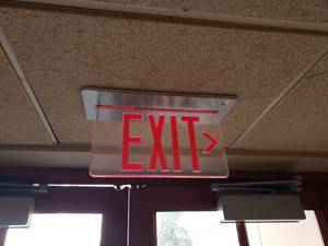 lot 6016 image: exit sign