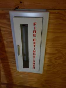 lot 6050 image: Fire extinguisher cabinet