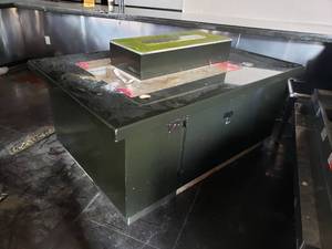 lot 6087 image: Liquor bottle island