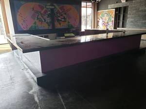 lot 6088 image: Large U shaped bar