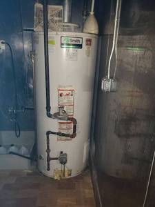 lot 6097 image: AO Smith 100 gallon gas water heater