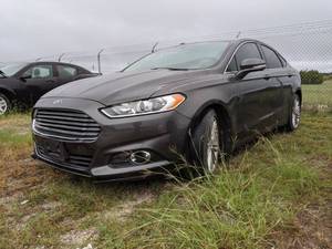 lot 7620 image: 2015 Ford Fusion 39,063 - VIN 3FA6P0HD4FR222249