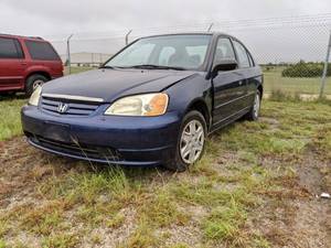 lot 7632 image: 2003 Honda Civic - VIN 1HGES16573L035292
