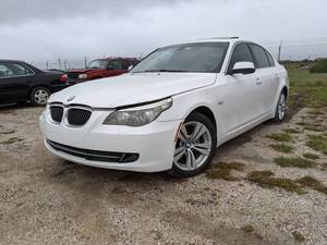 lot 7633 image: 2010 BMW 528i - VIN WBANU5C5XAC129598