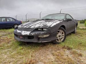 lot 7634 image: 1996 Chevy Camaro - VIN 1G1FP22K3V2124553