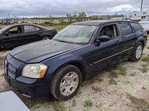 lot 7647 image: 2005 Dodge Magnum SXT - VIN 2D4FV48V45H680834