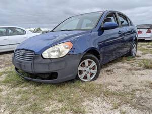 lot 7651 image: 2005 Hyundai Accent - VIN KMHCN46C16U017992