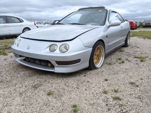 lot 7696 image: 2001 Acura Integra - VIN JH4DC436X1S001905