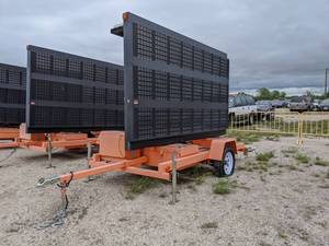 lot 7708 image: (1) American Signal Portable Changeable Message Trailer