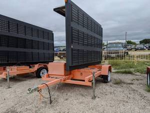 lot 7709 image: (1) American Signal Portable Changeable Message Trailer