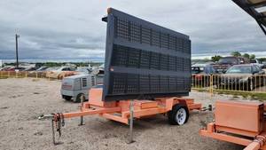 lot 7710 image: (1) American Signal Portable Changeable Message Trailer
