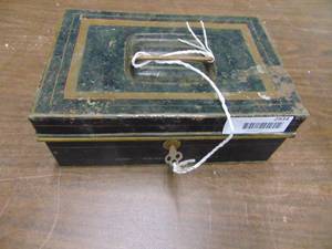 lot 2934 image: Metal Lock Box with key