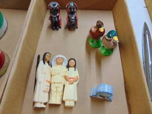 lot 2959 image: Cast Mormons in Rockers - Plastic Indian Figurines and More