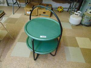 lot 2999 image: Collapsible Metal Table