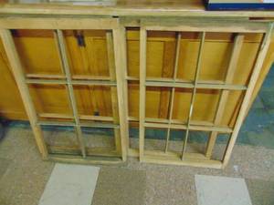 lot 3001 image: 4 - 6 pain Window Frames - No Glass