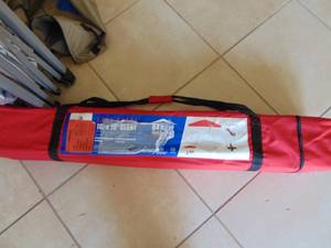 lot 3016 image: 10 x 10 Canopy - Sets up as it should - Tested