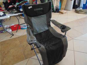 lot 3026 image: Collapsible Chair