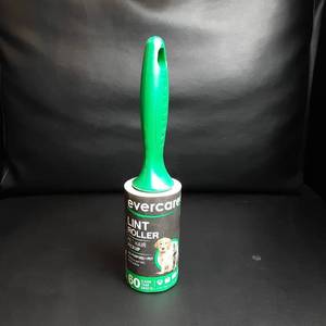 lot 135 image: Evercare Lint Roller