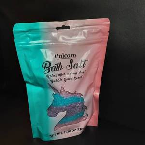 lot 141 image: Unicorn Bath Salt Bubble Gum Scent --11.28oz Pink Blue Purple Exp 092021