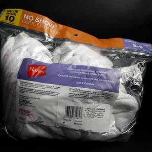 lot 292 image: Hanes 10-pack Womens No Show Socks - Shoe Size 8-12, White