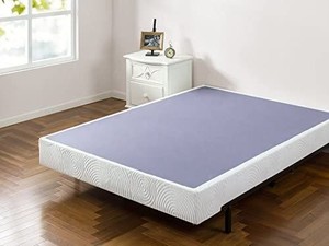 lot 5137 image: Zinus Walter 7.5 Inch Standard Profile Metal Smart Box Spring, Full