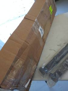 lot 5172 image: 2 leaf springs, unknown vehicle, 1 u bolt