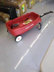 lot 5205 image: Plastic Radio Flyer Wagon..