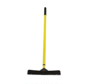 lot 5257 image: FURemover Extendable Pet Hair Removal Broom