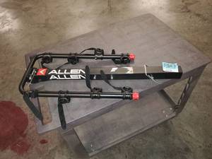 lot 2981 image: Allen Bicycle Rack