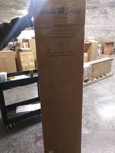 lot 7824 image: SOUTH SHORE FURNITURE - FULLQUEEN HEADBOARD