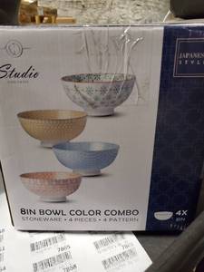 lot 7858 image: STUDIO DINNERWARE- 8 INCH BOWL COLOR COMBO