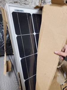 lot 7867 image: SOLAR PANEL